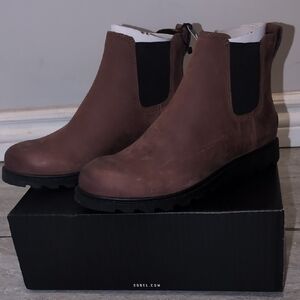 Sorel Women's Ainsley Chelsea Boot - Brown Suede